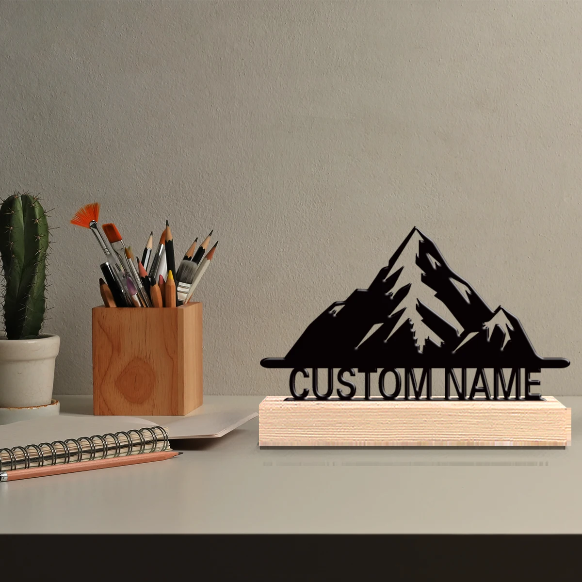 1pc Fashion Personalized Custom Mountain Range Metal Statues Modern Wooden Base Decor for Office Living Room Nature-Inspired
