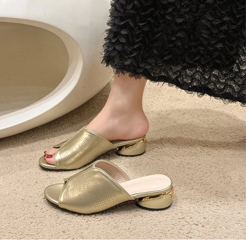 Soft leather comfortable slippers silver thick heels female high-heeled sandals 2024 summer half slippers casual shoes 35-43