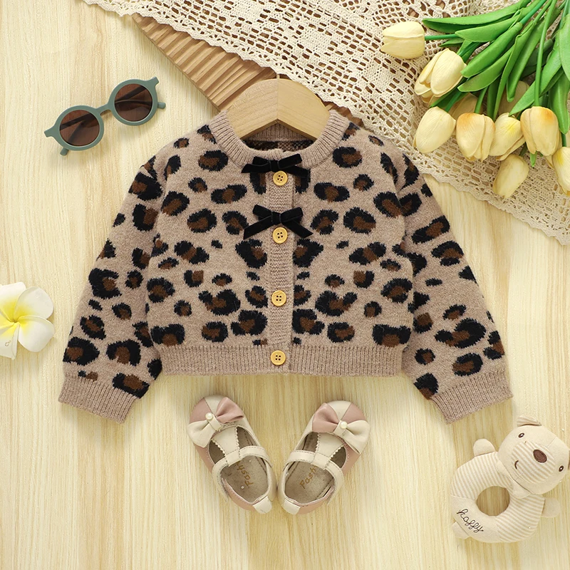 Retro Leopard Print Sweater Cardigan for Babies and Toddlers, Cute Little Kids' Outerwear Top, Round Neck Knit Jacket with Bow