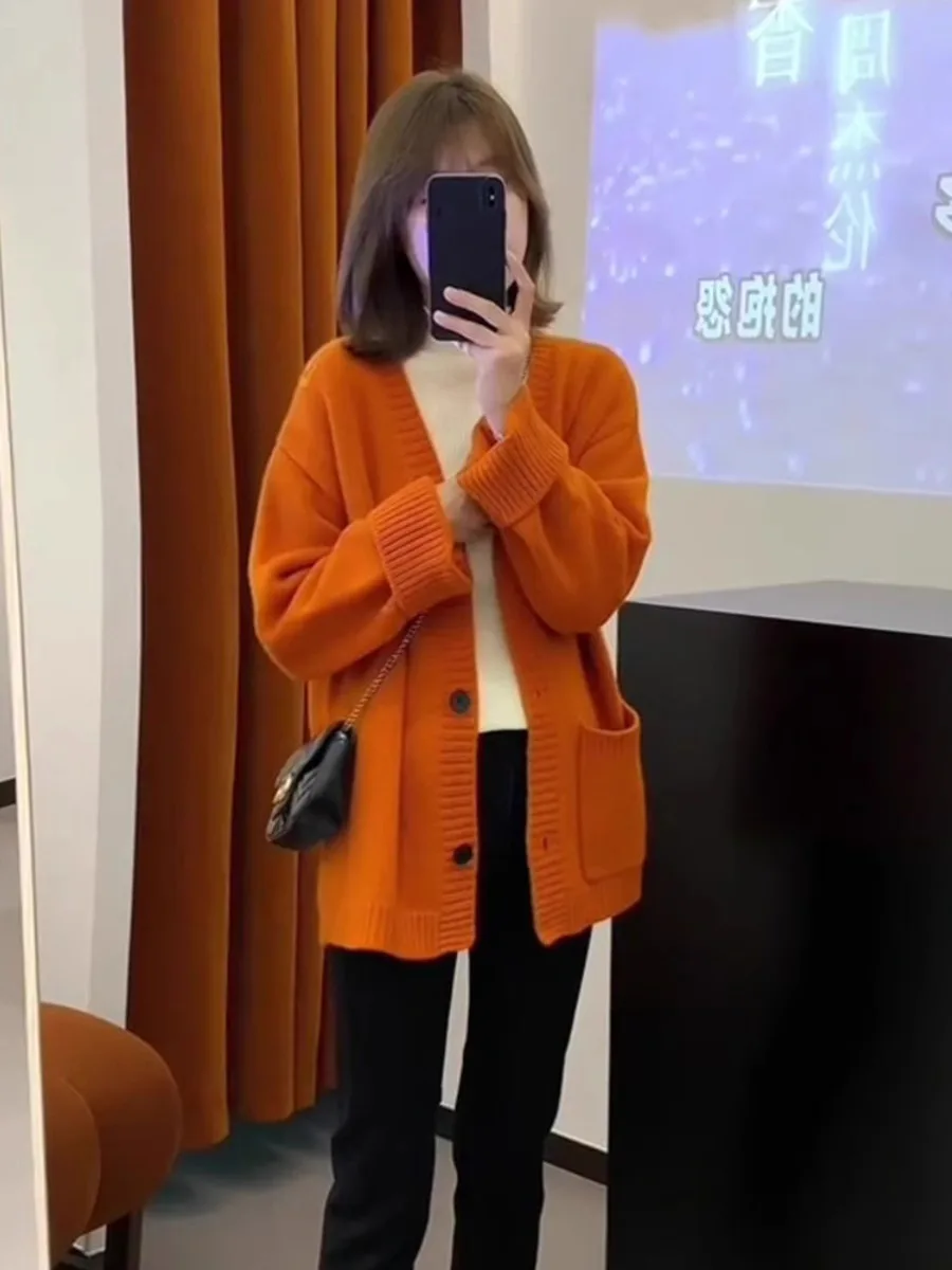 

Orange Color Thiened Single-Button Knitted Sweater Coat V-Ne Loose Fit Warm Spring Autumn New Sle Women's Knitwear