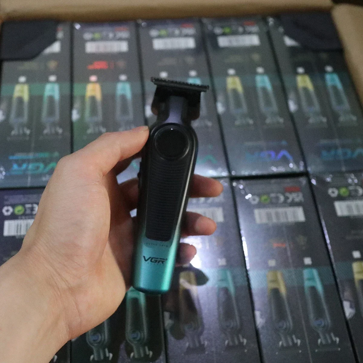 Men's Hair Clipper with DLC Blade, LED Display, 7000 RPM Professional Hair Trimmer VGR V-996 Barber Haircut Machine