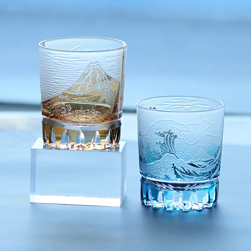 

Luxury Premium Hand Engraved Color Embossed Glass Artwork Handmade Glassware Rock Whisky Vodka Bourbon Glass Tumbler 240ml