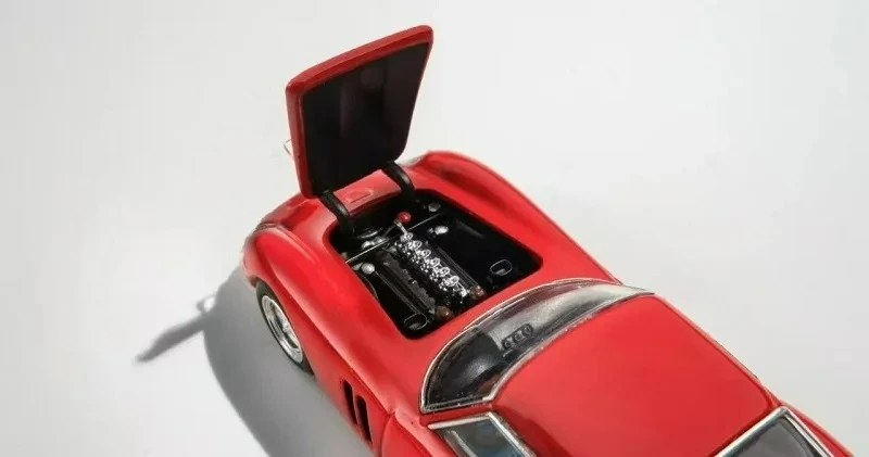 

Classic Lover CL 1:64 250 GTO Rosso Corsa Die-Cast Car Models Gifts