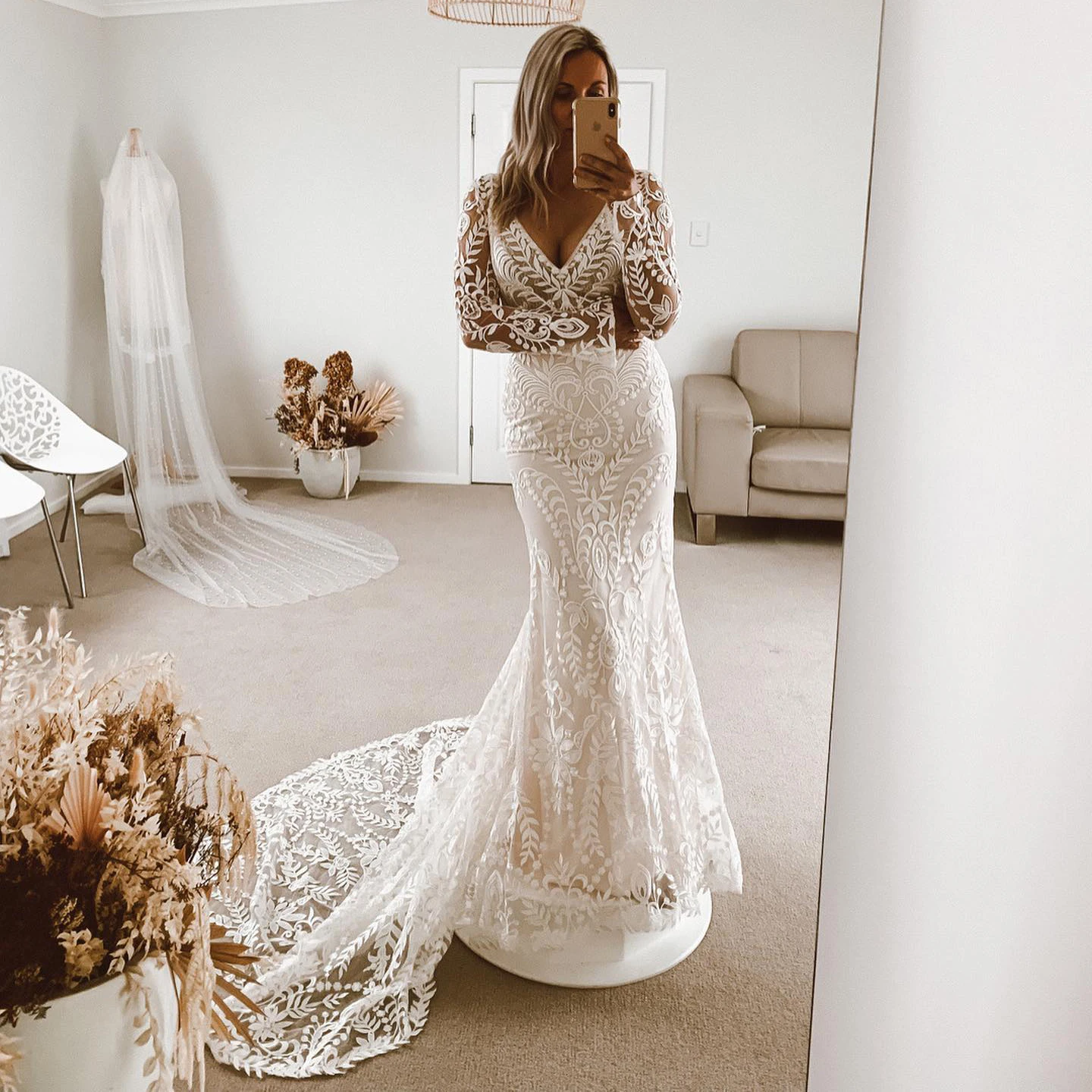 Mermaid Customized Boho Lace Wedding Dress with Removable Bolero Plus Size Long Sleeves Chapel Train Elegant V Neck Bridal Gown