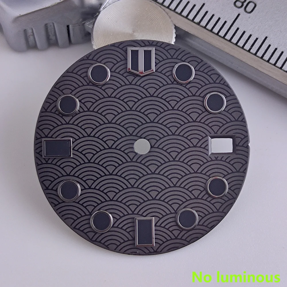 28.5มม.สีดำ/สีแดง Luminous Dial Fit NH35การเคลื่อนไหว