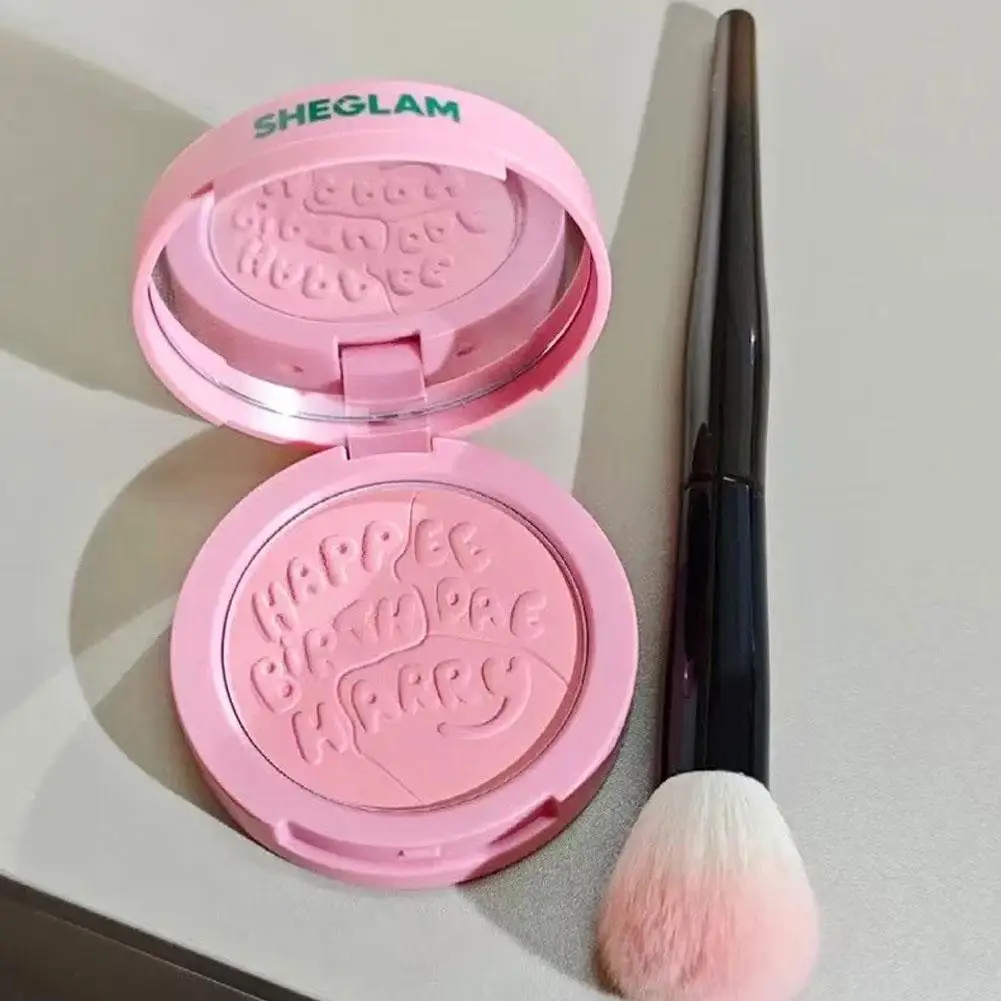 キュートなブラッシャー ピーチミルクピンククリーム 3Dエンボス加工 ガールズブラッシュ ナチュラルチークティント ブライトニング ウォータープルーフ マットフェイスコントゥアリングブラッシュ