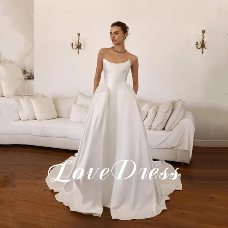 Elegant A-Line Ivory Stain Wedding Dresses Simple Sleeveless Strapless Floor Length Pleated Open Back Bridal Gowns Customized