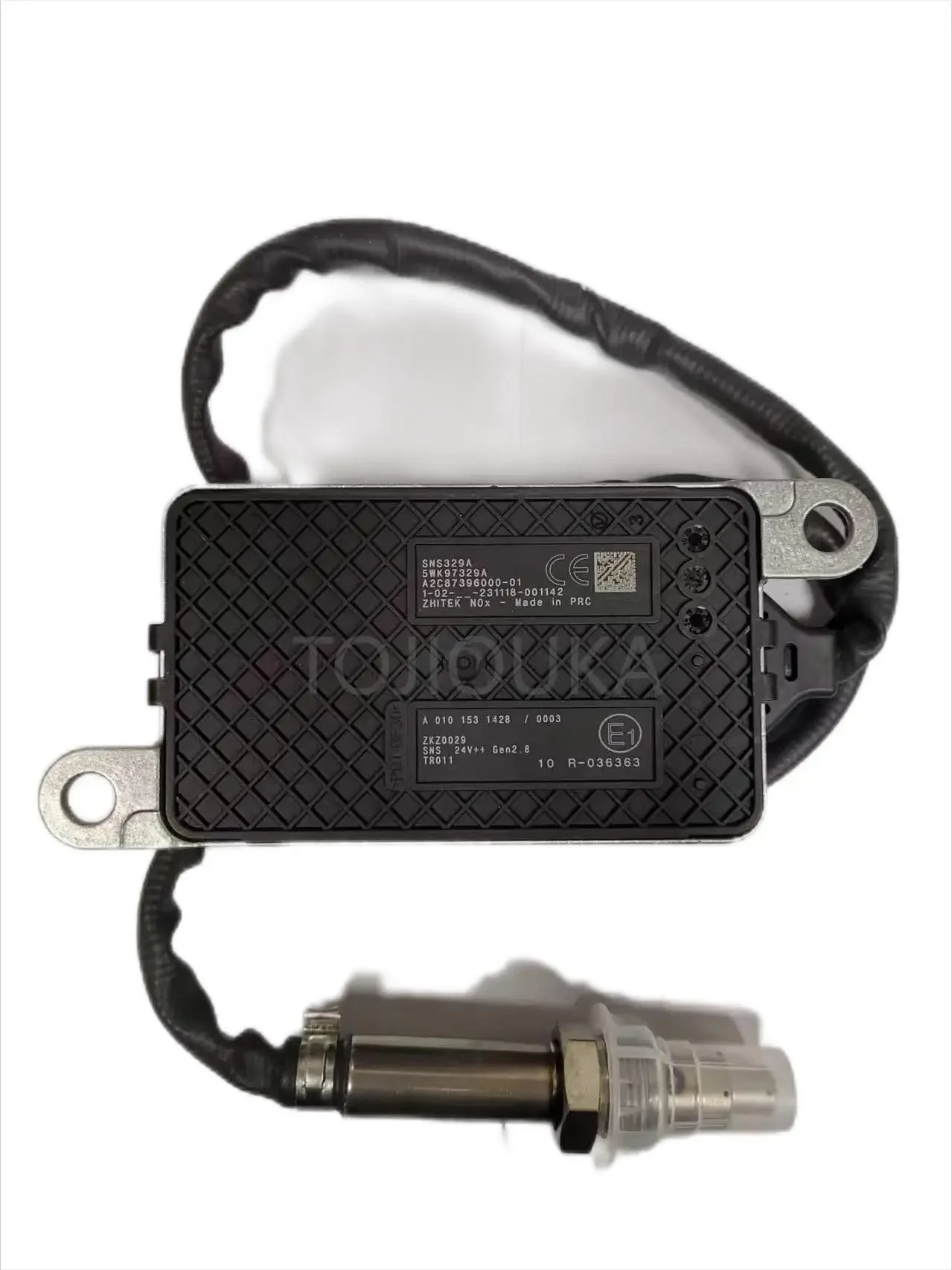 Suitable For Benz Truck Nitrogen Oxygen Sensor OEM A0101531428 0101531428 5WK97329A