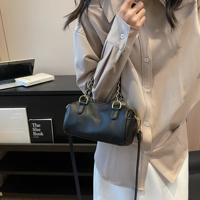 LEFTSIDE Pu Leather Shoulder Bags for Women 2024 Y2K Korean Fashion Handbags and Purses Small Chain Green Bucket Crossbody Bag