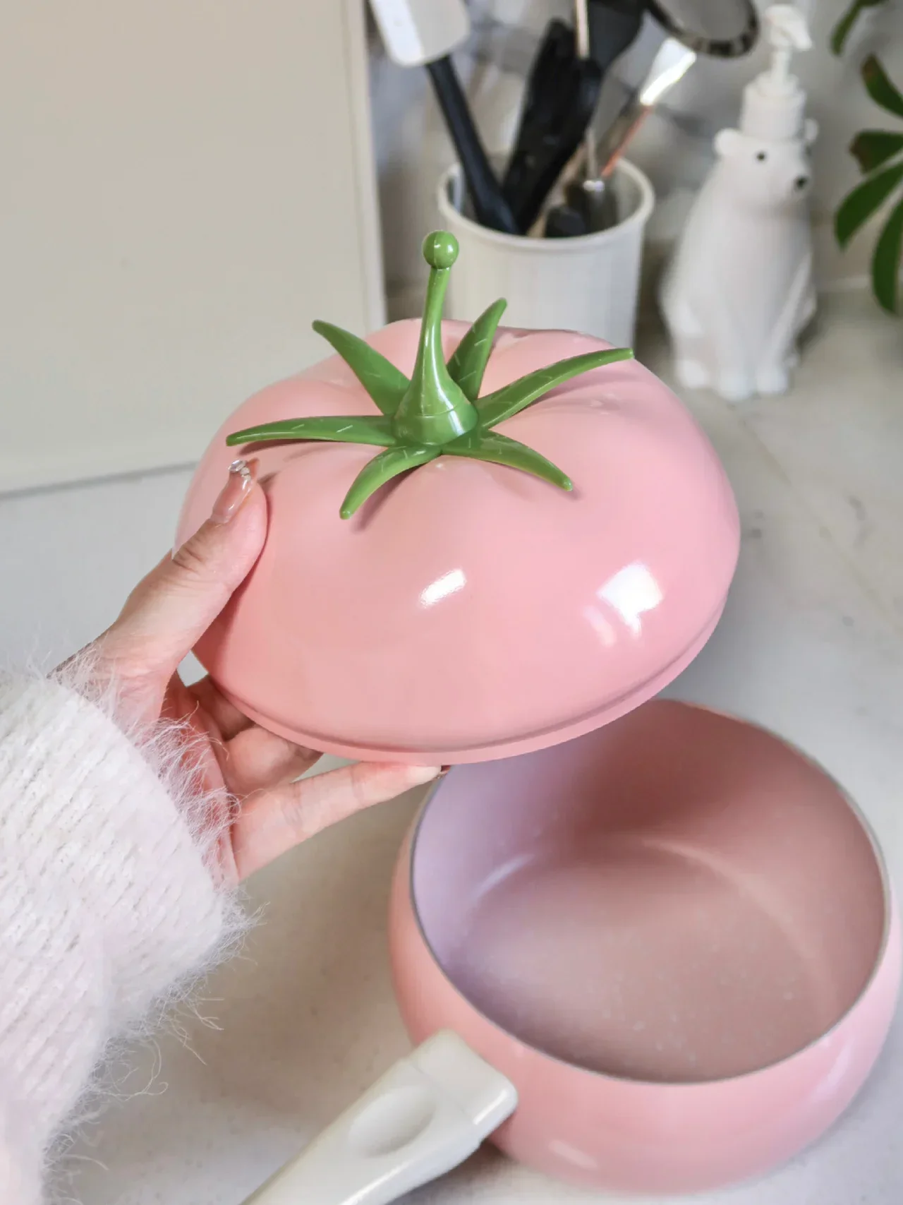 Tomato cooking pot cute milk pot non-stick pot household baby tomato creative instant noodle snail powder small