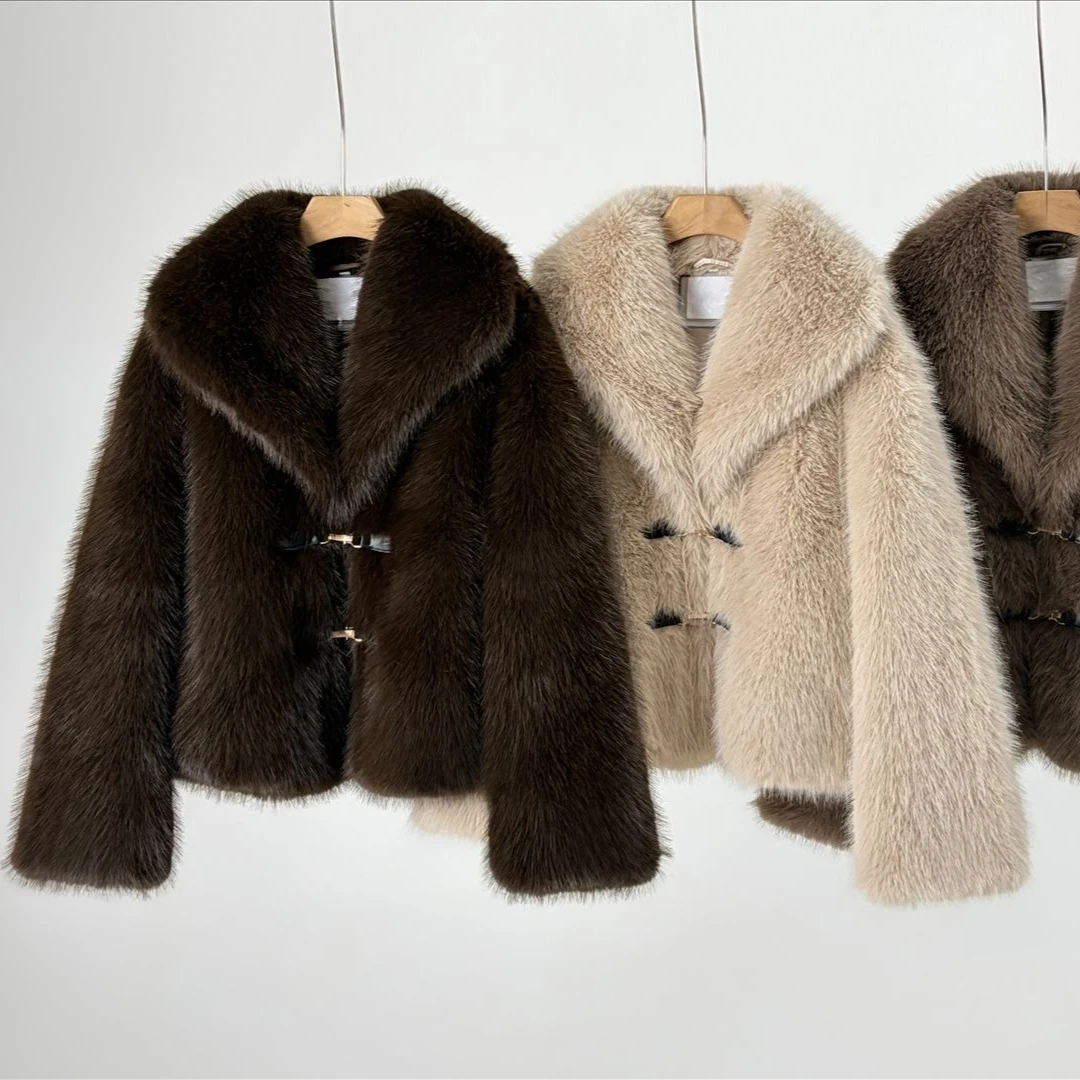 Faux Fur Women Coats Solid Short Jackets Long Sleeves Turn Down Collar Double Button Slim Streetwear Casual 2026 Autumn Winter