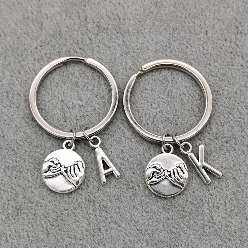 Fashion Keychain 26 Letters Couple Lover Friendship Promise Sisters Keyring Family Accessory Gifts