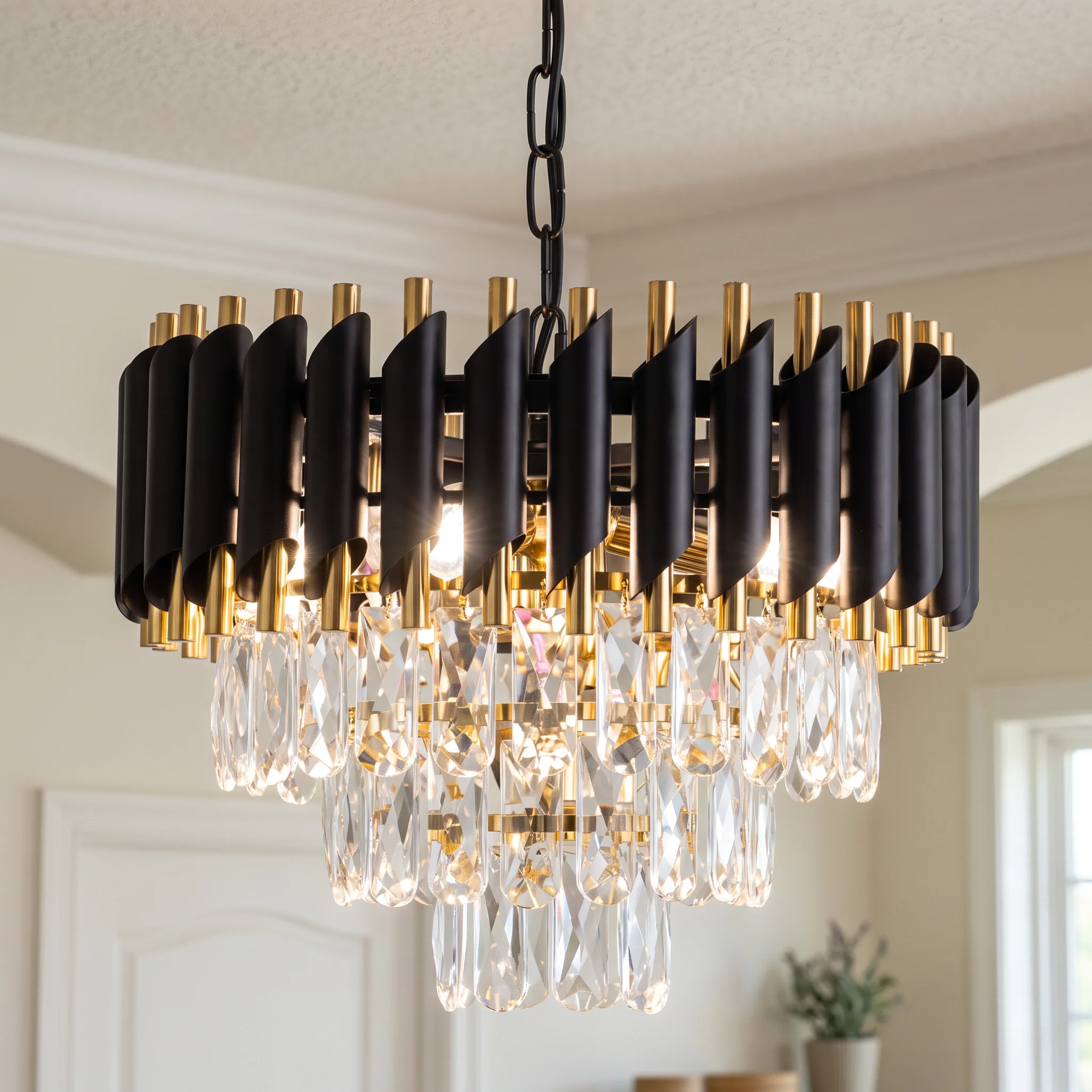 Modern Black and Gold Crystal Chandelier, Luxury K9 Crystal Dining Room Chandelier Light Fixture, Adjustable Chain Hanging Pendant Ceiling Light for Living Room Bedroom Foyer Entryway Kitchen Island Hallway
