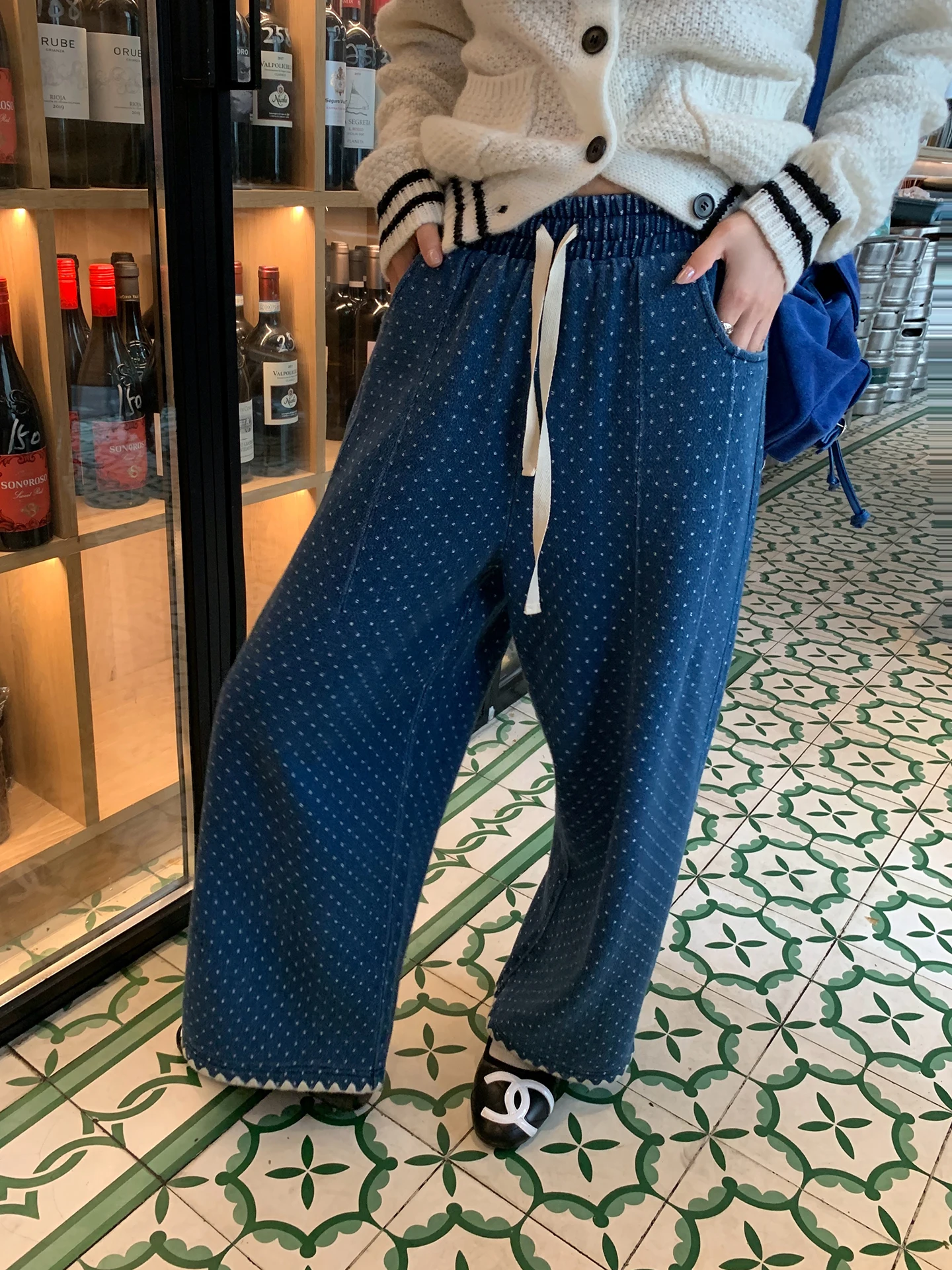 

Stylish High Waist Straight Leg Embroidered Denim Pants with Belt Elastic Waist Korean Style Women's Autumn Fashion Casual Jeans