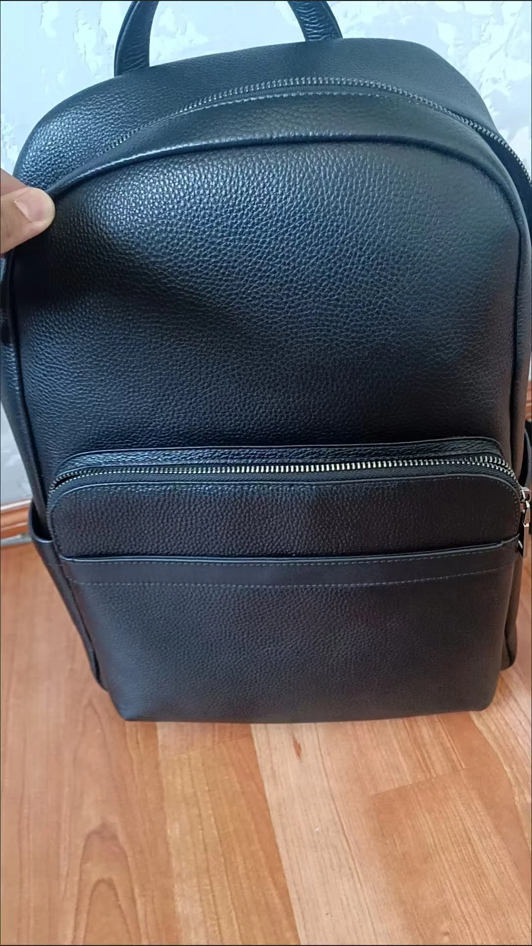 New Luxury Brand Real Cow Genuine Leather Men Solid Backpacks Student Backpack Boy Luxury 14 Inch Computer Laptop Bag