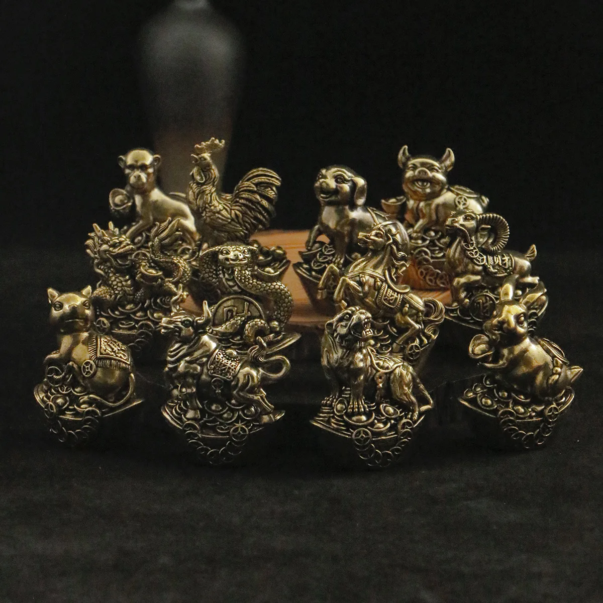 1/12pcs Brass Zodiac ingot Base Lucky Ornament Office Desktop Decoration Copper Ornament