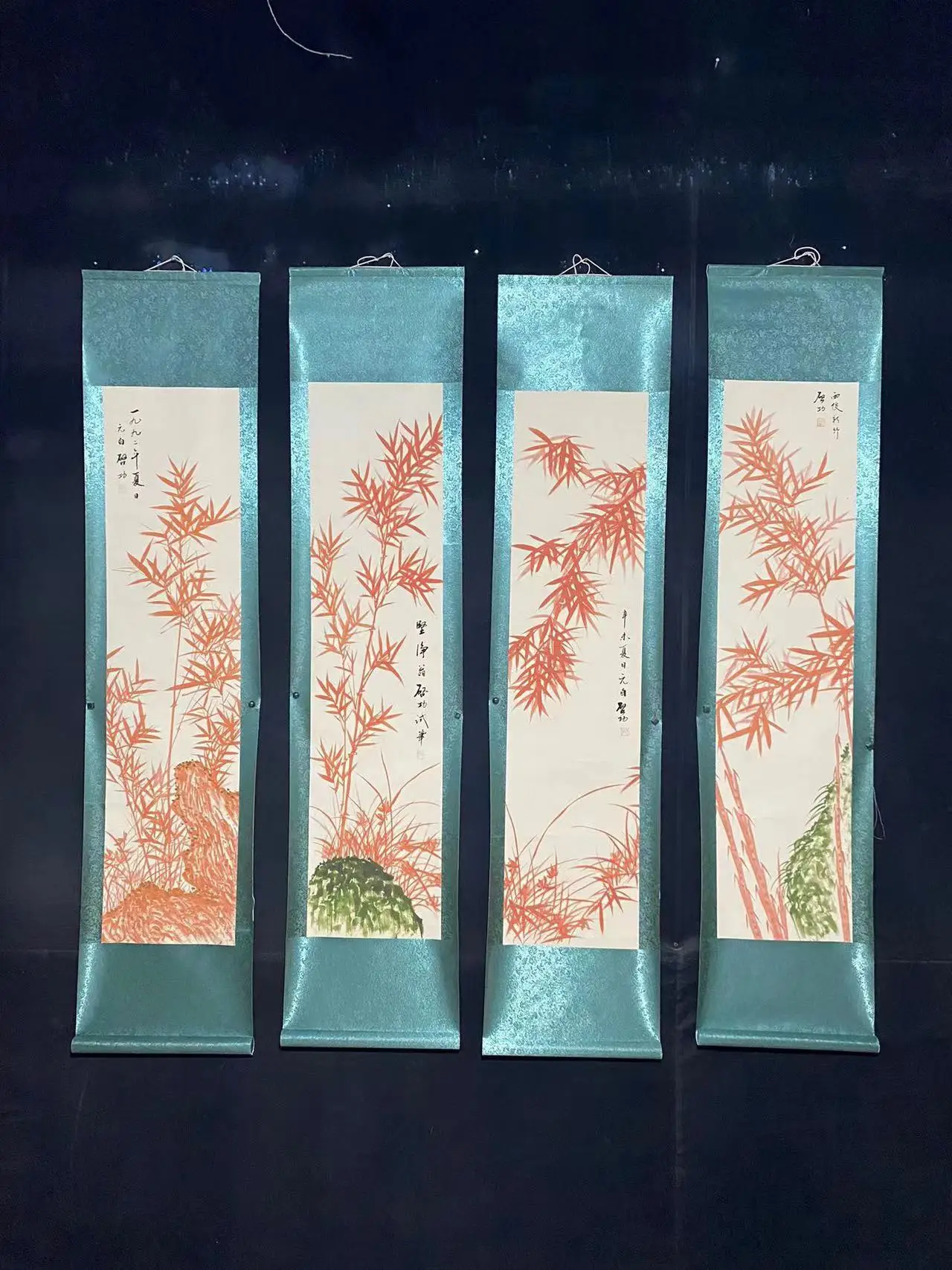 Hand-painted Chinese paintings, Hanging picture of the Qing Dynasty in China,Red Bamboo Painting Scroll 4 pies/set,#03