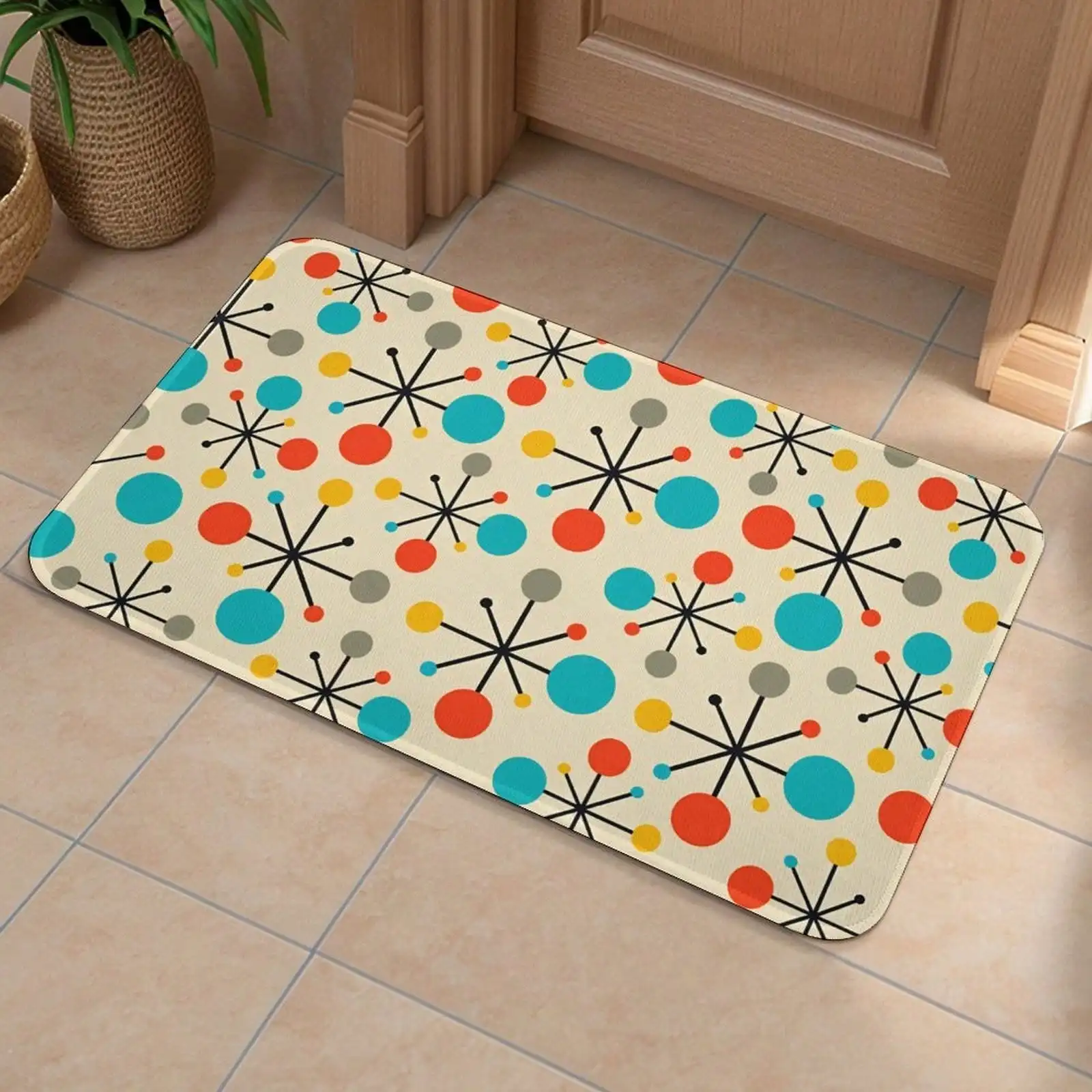 Non-Slip Absorbent Flannel Floor Mat With Mid-Century Atomic Starburst Print, Soft Plush Bath Rug With Retro Geometric Design, Washable Indoor Outdoor Carpet