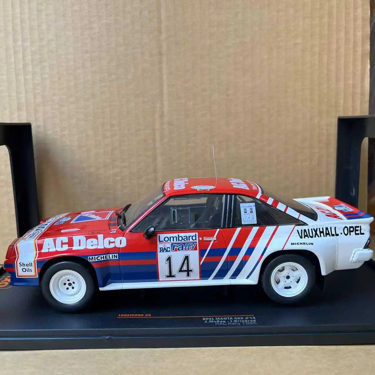 moule-sous-pression-ixo-echelle-1-18-opel-manta-modele-de-voiture-de-course-jouet-a-collectionner-cadeau-affichage-souvenir-ornement-14-1985