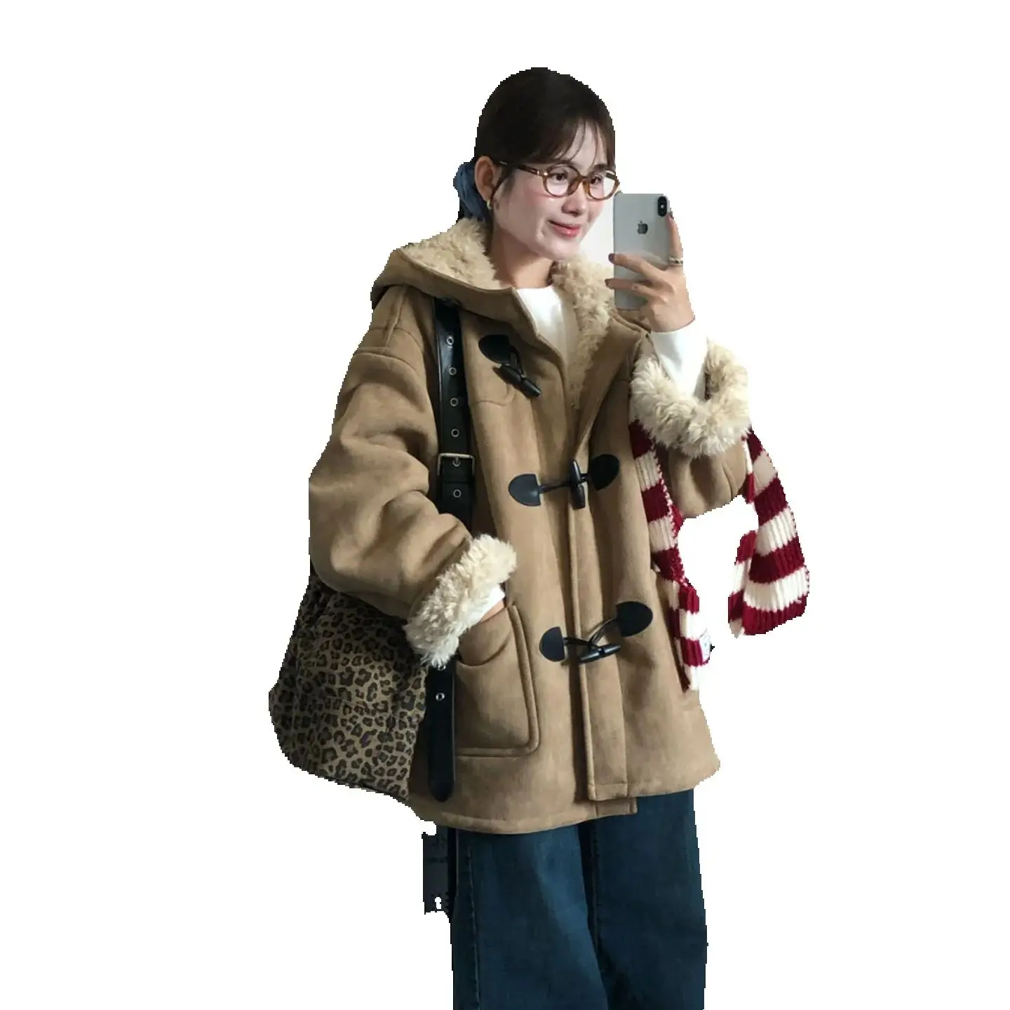 معطف جلد الغنم الجديد لخريف وشتاء 2025 هو معطف فرو صديق للبيئة يمنحك الدفء والتخسيس