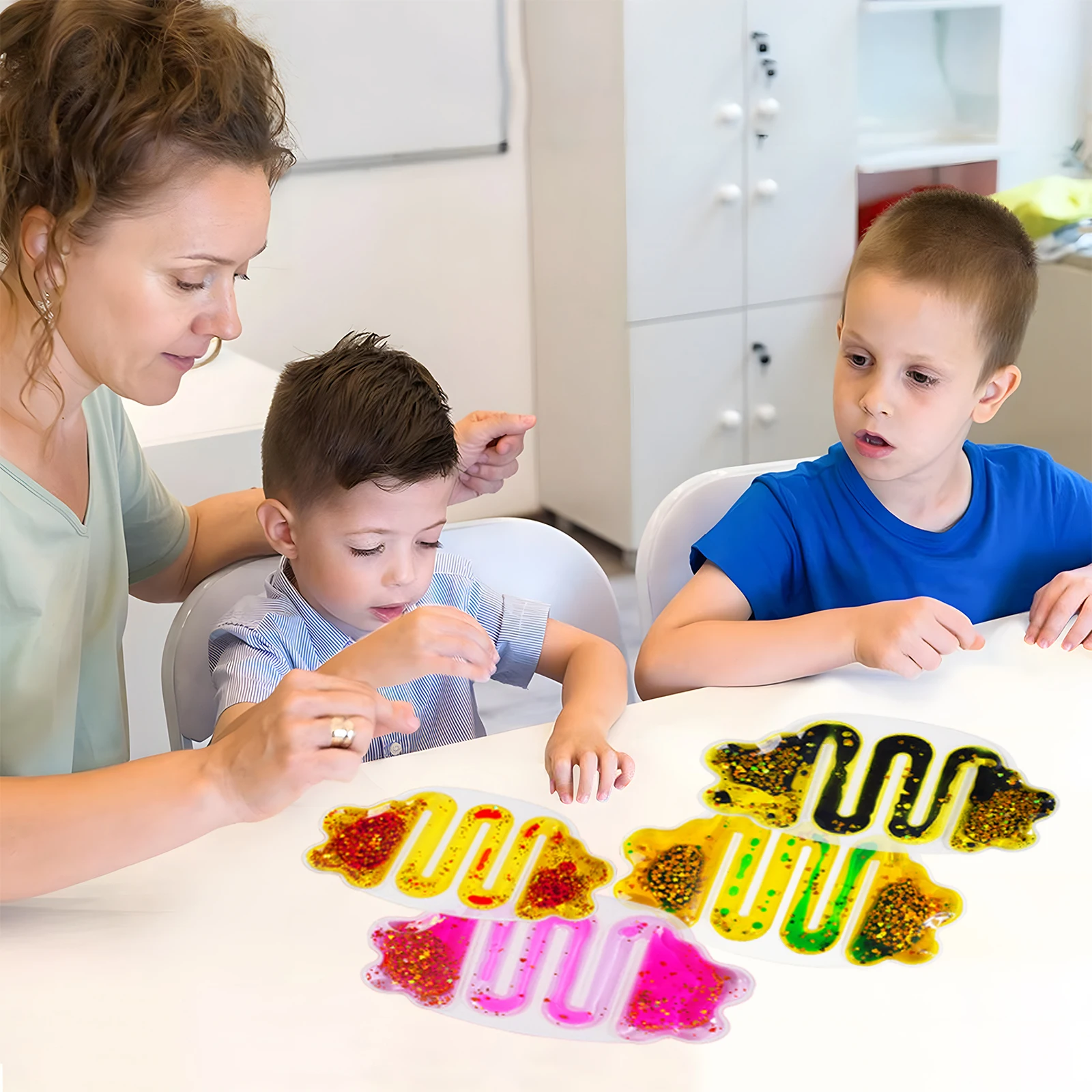 視覚焦点補助液体フロー視覚感覚おもちゃ教室コーナー感覚スクイーズおもちゃ感覚フィジェットチューブ 4 個