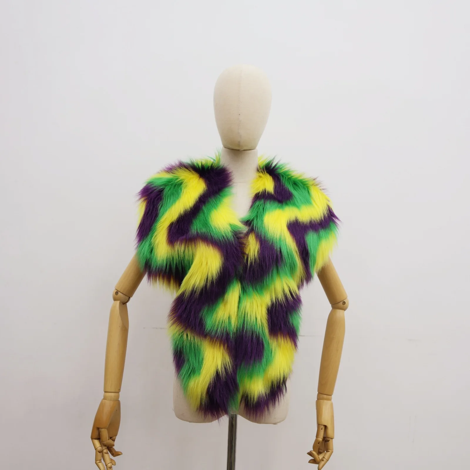 Mardi Gras Faux Fur Crop Jacket Women's 2026 Winter Trendy Striped Fluffy Long Sleeve Coat Festival Party Streetwear Outerwear