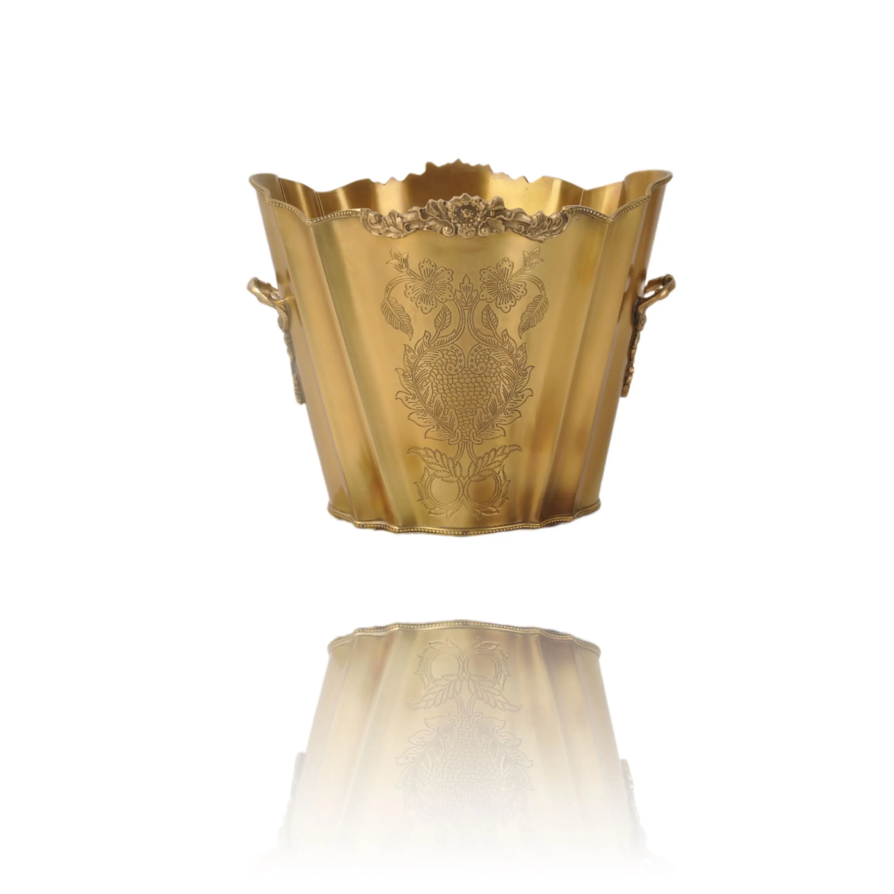 Brass champagne ice bucket, European light luxury creative red beer ice barrel, high-end metal