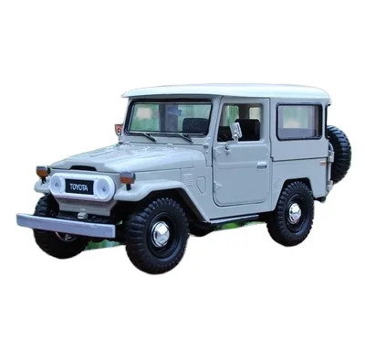 Japan brand car model Honghe 1:24  FJ40 SUV to imitate the real alloy car model for decorations