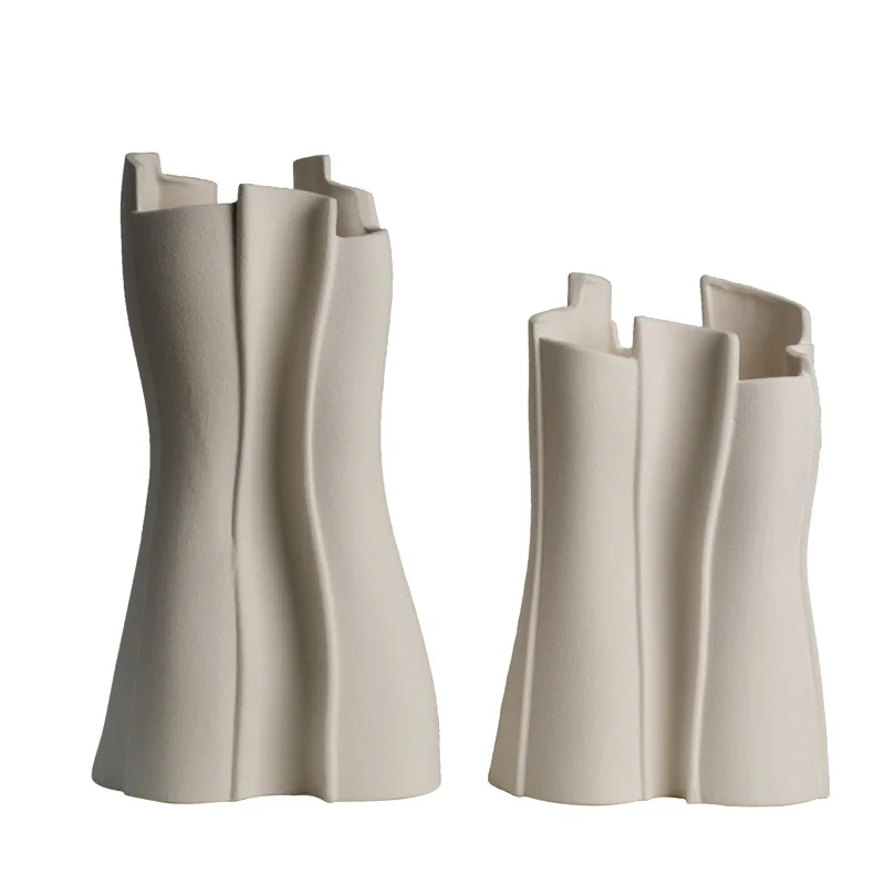 Light luxury minimalist ceramic irregular vase ornament, living room sales office handicrafts, model room flower arrangement