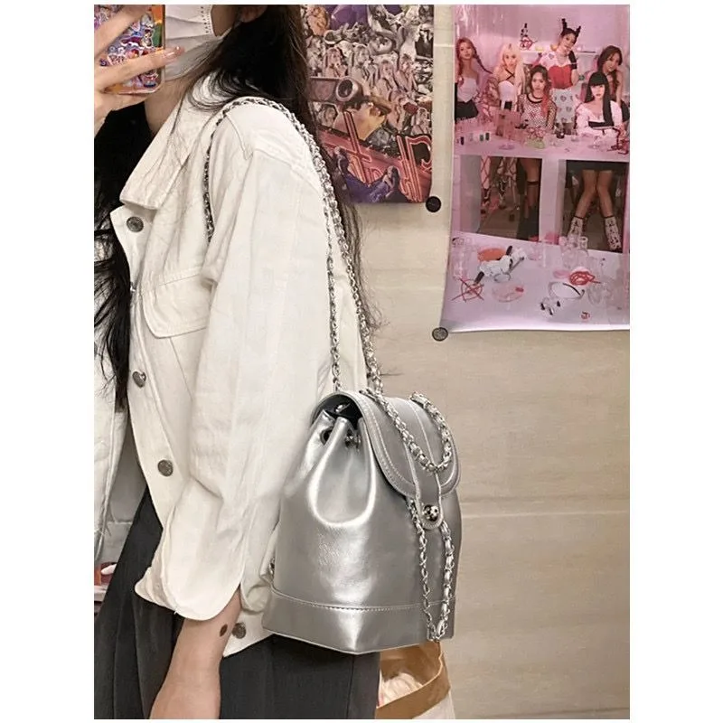 2023 Women Designer Fashion Shoulder Bag For Spring And Summer Chain Small Square Bag  Bucket Shoulder Bag