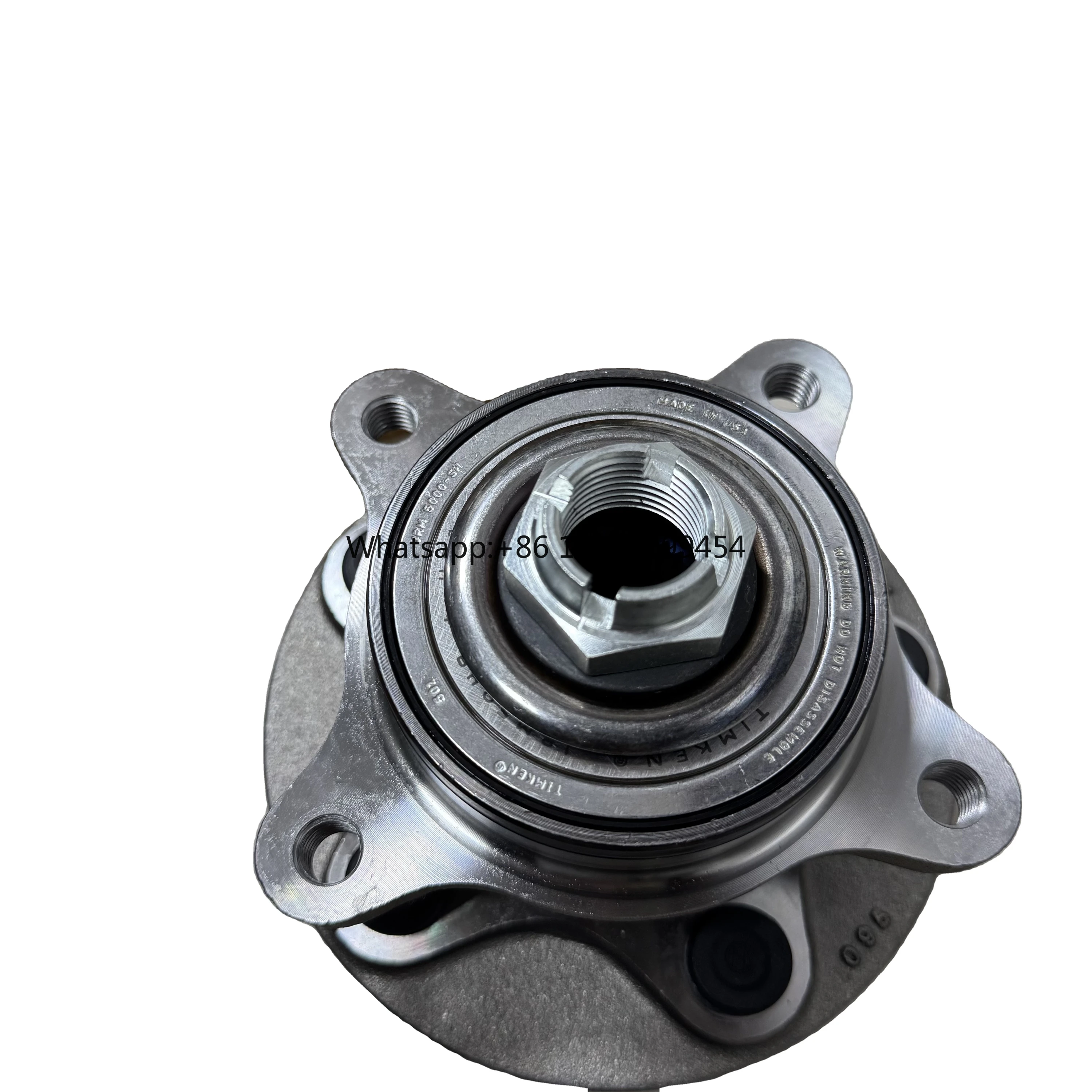 

New LR3 Front Wheel Hub for LR4 LR014147