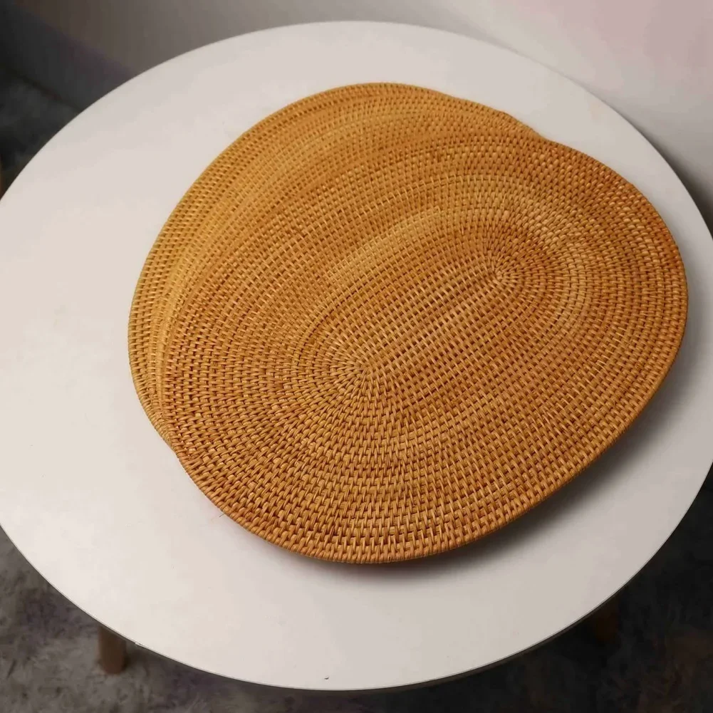 2X Rattan Woven Placemats Oval Round Table Mats Non Slip Heat Resistant Place Mat Natural Multipurpose Placemat 30X40cm