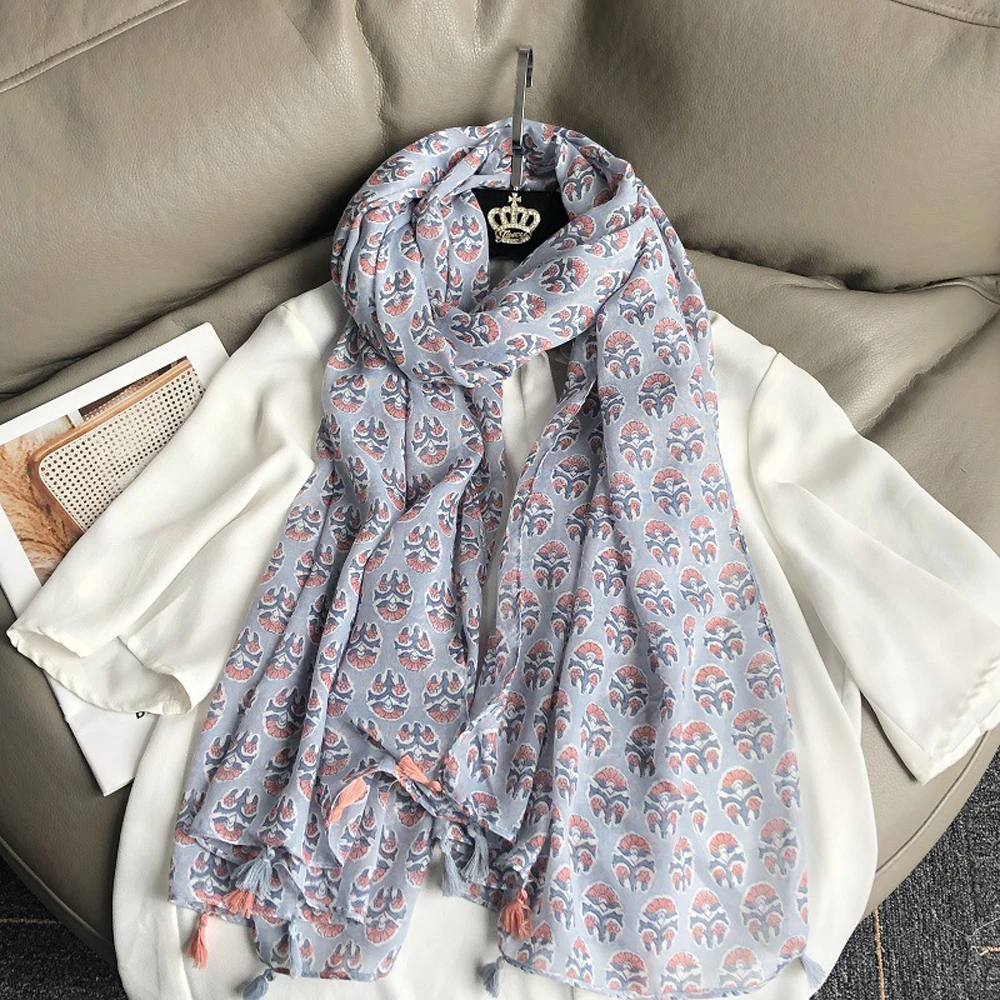 

2023 New Vintage Flower Pattern Tassel Scarves Shawls Long Floral Print Wrap Hijab Free Shipping