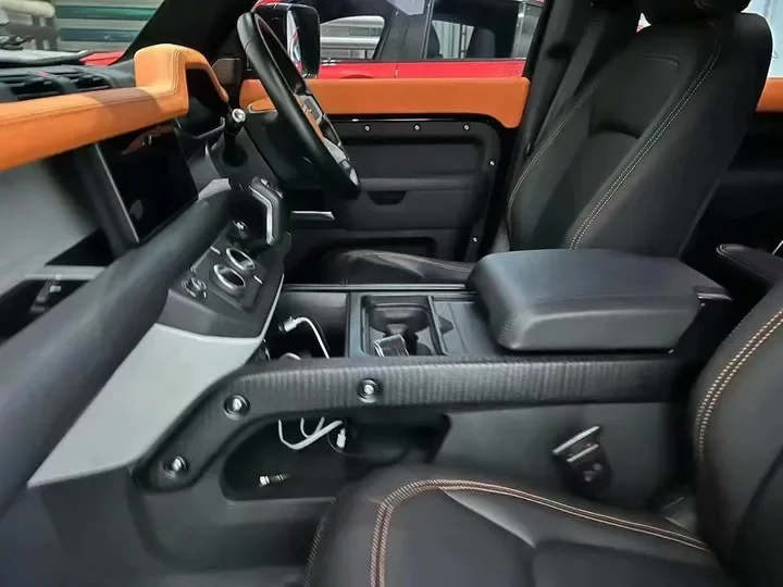 

2026/Armrest Box for New Defender 110 90 20220-2023 Low Upgrade High