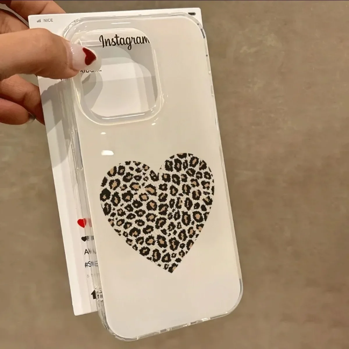 Coque de téléphone de luxe à imprimé léopard avancé, étui créatif et mignon pour iPhone 17 AIR 16 15 14 13 12 11 Pro Max Y2K, noir clair