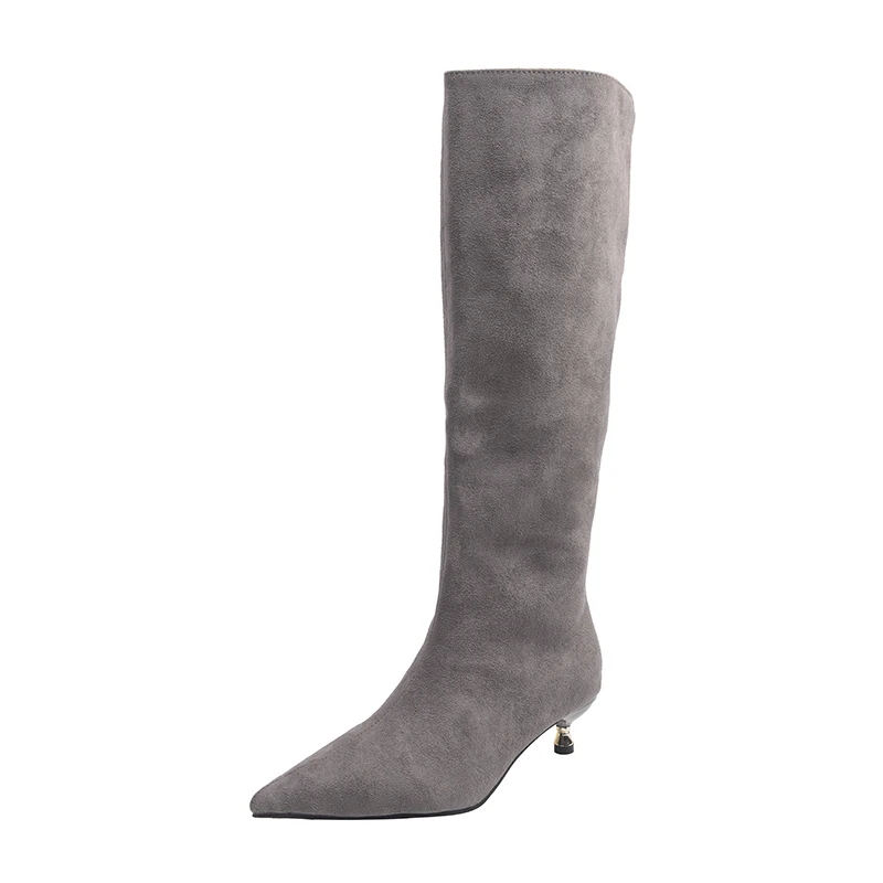 2025 Winter Street Corduroy Warm Women's Boots New Pointy Sexy Casual Designer Ladies' Party Low-heeled Knee-length Shoes.