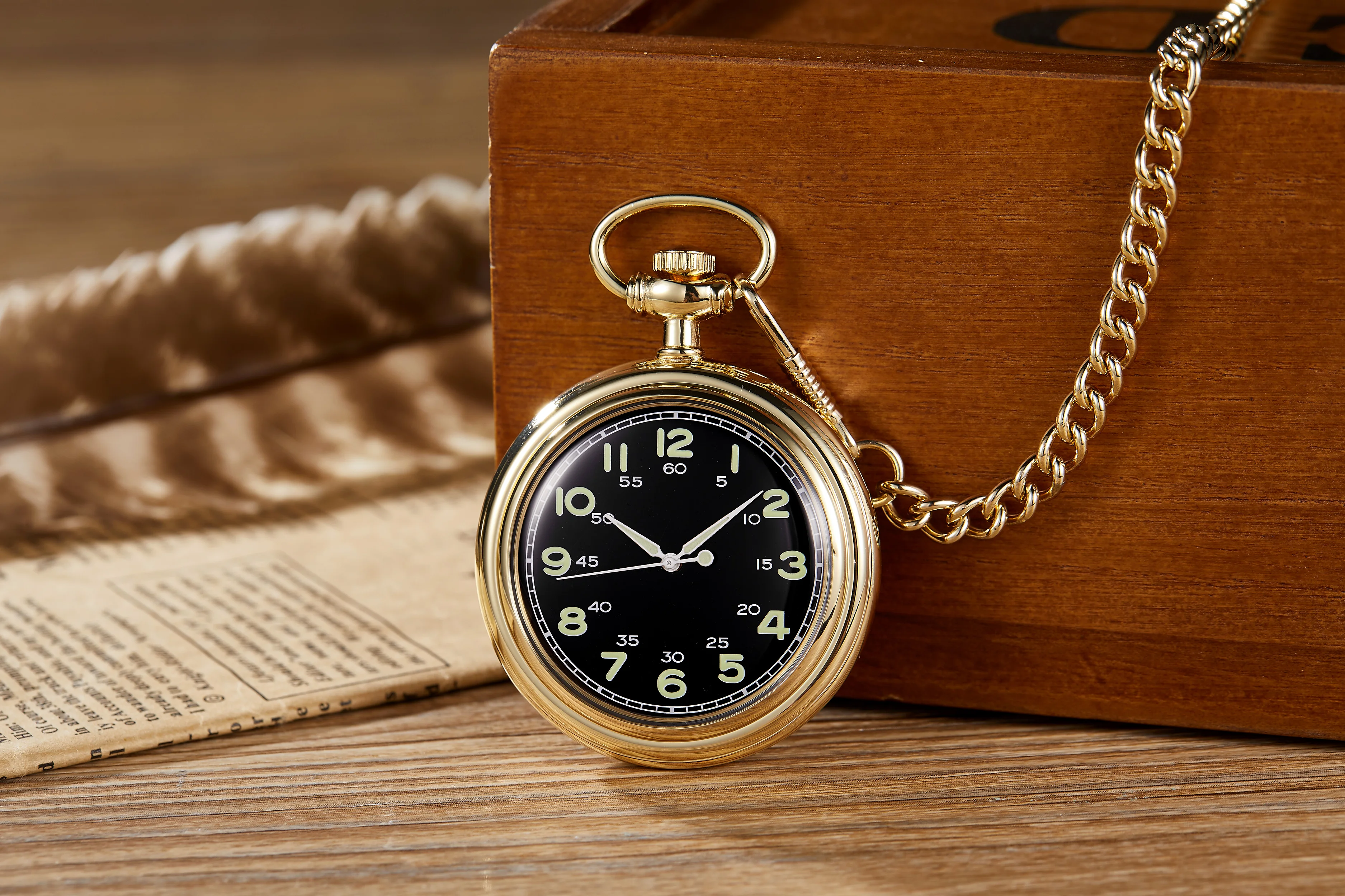 Noctilucent Fluorescent Open Face Arabic Numerals Mechanical Pocket Watch Chain Luminous Pendant Jewelry Clock Gifts Men Women