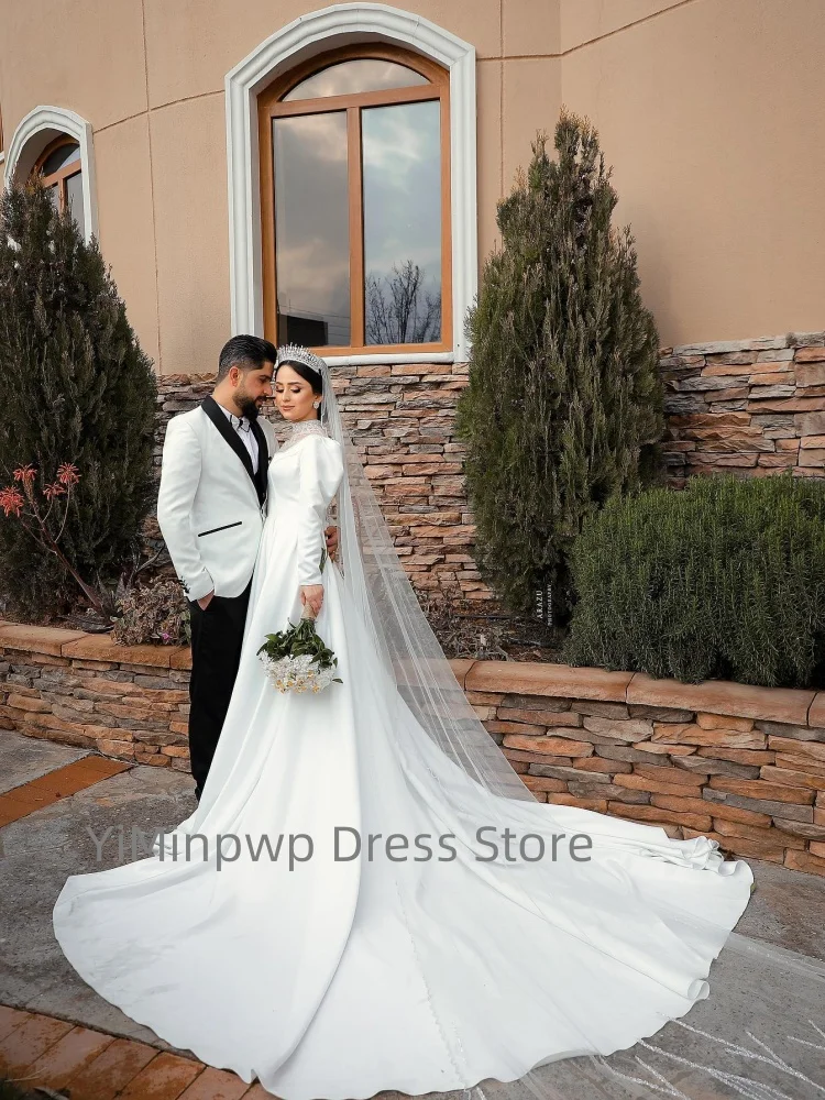 فساتين حفلات الزفاف المقدسة رقبة عالية وأكمام طويلة على شكل حرف a فستان عرائس مع خرز فستان زفاف الكنيسة مخصص رداء السهرة