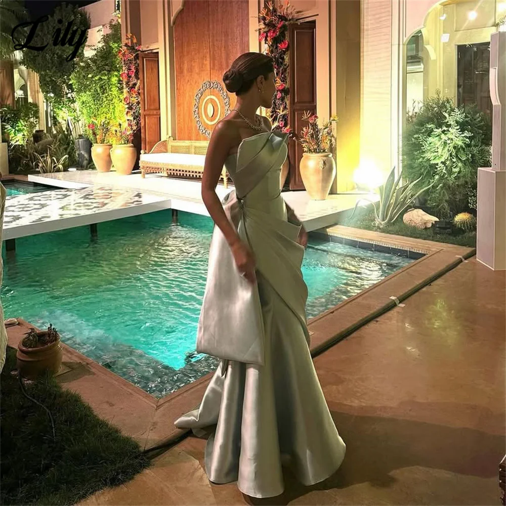 

Lily Light Green Evening Dresses with 3D Pleated Formal Gown Satin Strapless Night Dresses Sleeveless Prom Dresses Customized