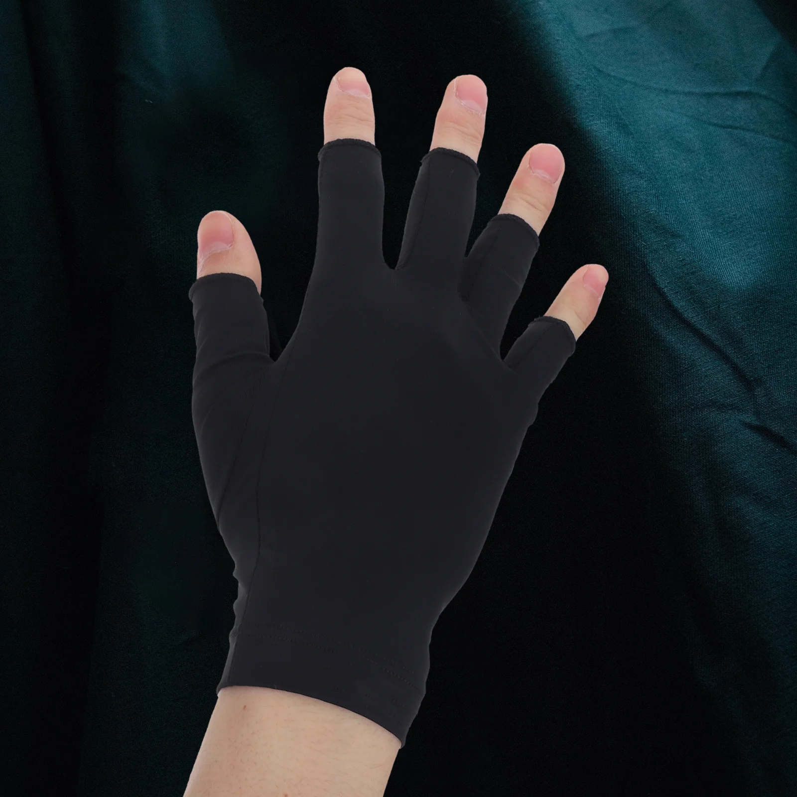 

1 пара перчаток для защиты ногтей без пальцев, УФ-перчатки, дышащие гелевые маникюрные перчатки, анти-УФ-гелевые маникюрные перчатки