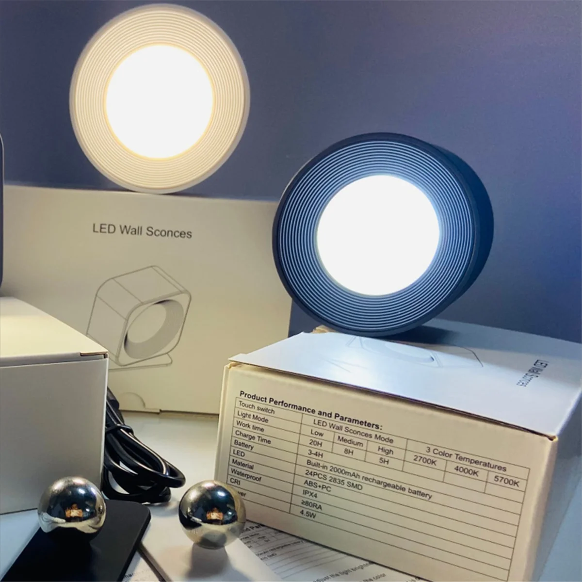 뜨거운 LED 벽 조명 USB 충전식 원격 제어 무선 벽 마운트 Sconce 조명 침실 독서 램프-화이트