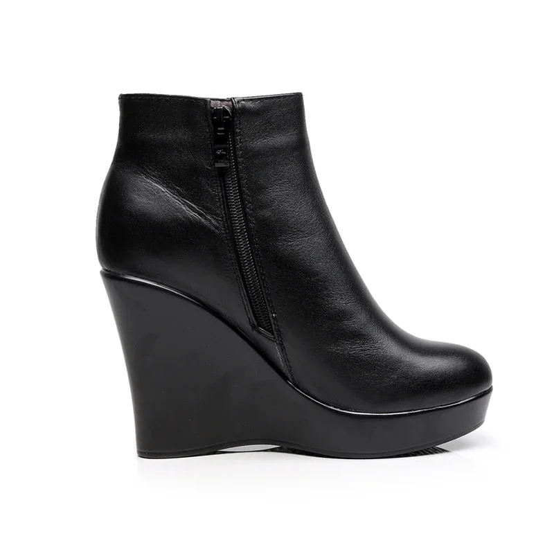 BEYARNE Genuine Leather Autumn Winter Boots Shoes Women Ankle Boots Female Wedges Boots Women Boot Platform ShoesE255