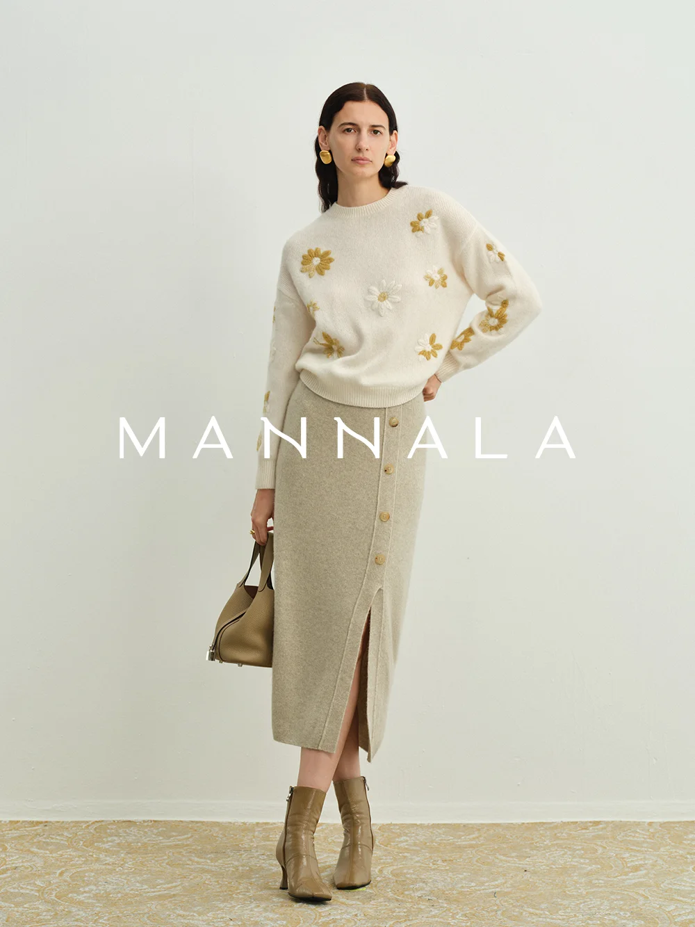 

Mannala Woolen Button Skirt Straight Leg mid Waist Design Casual Sle Women's Premium Quali f Skirt Q9365