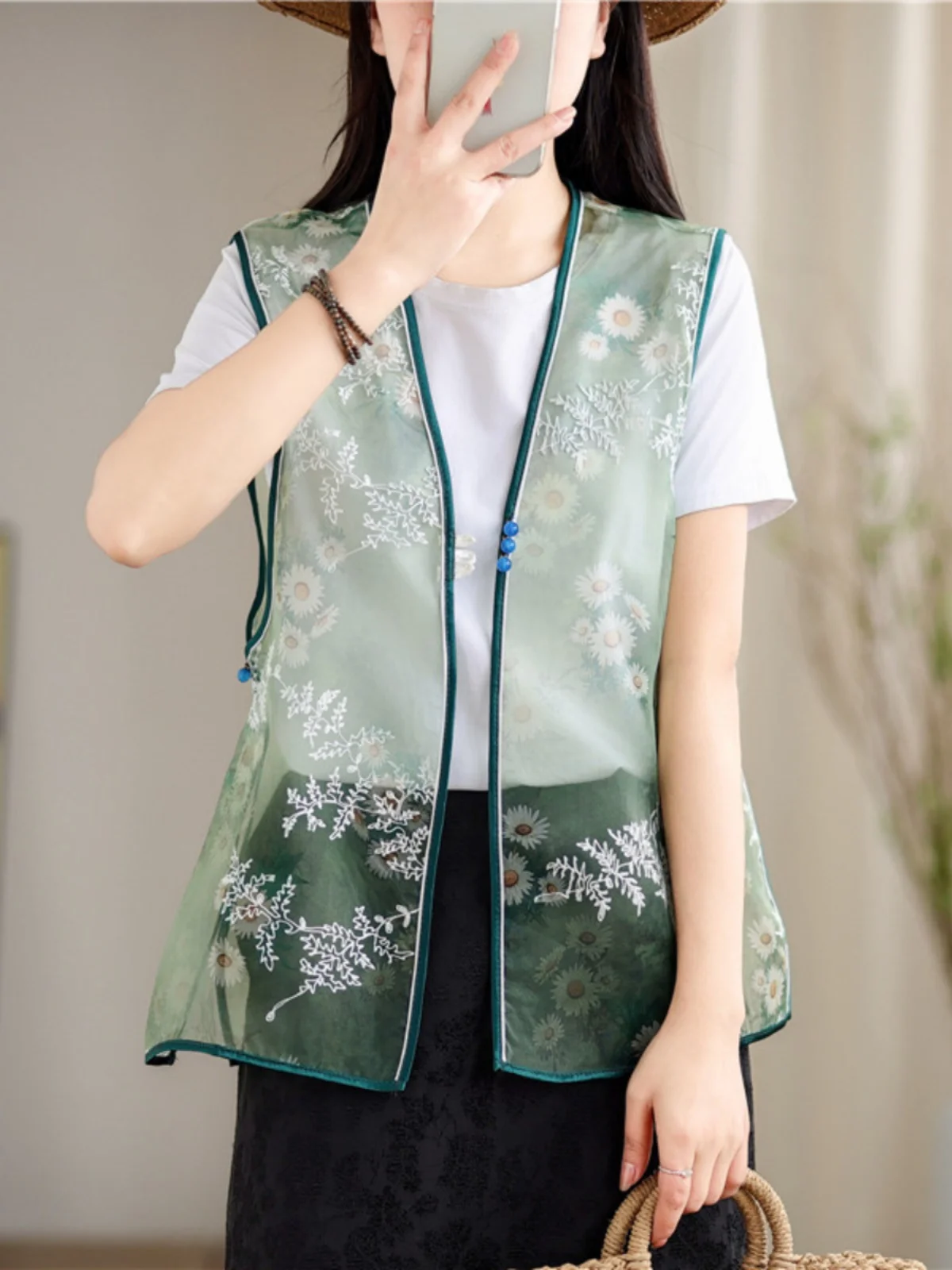 

Женский европейский жилет из органзы с вышивкой ромашки, летний топ с сердечками средней длины, V-Ne, верхняя одежда для поездок на работу