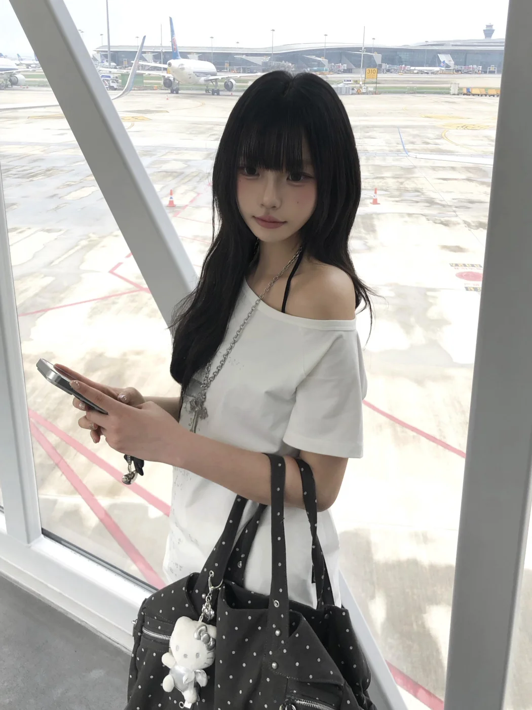 Light Cross Print Diagonal Shoulder Short Sleeve T-Shirt Women Summer Loose Lazy Style Design Sensation Shoulder Baring Top