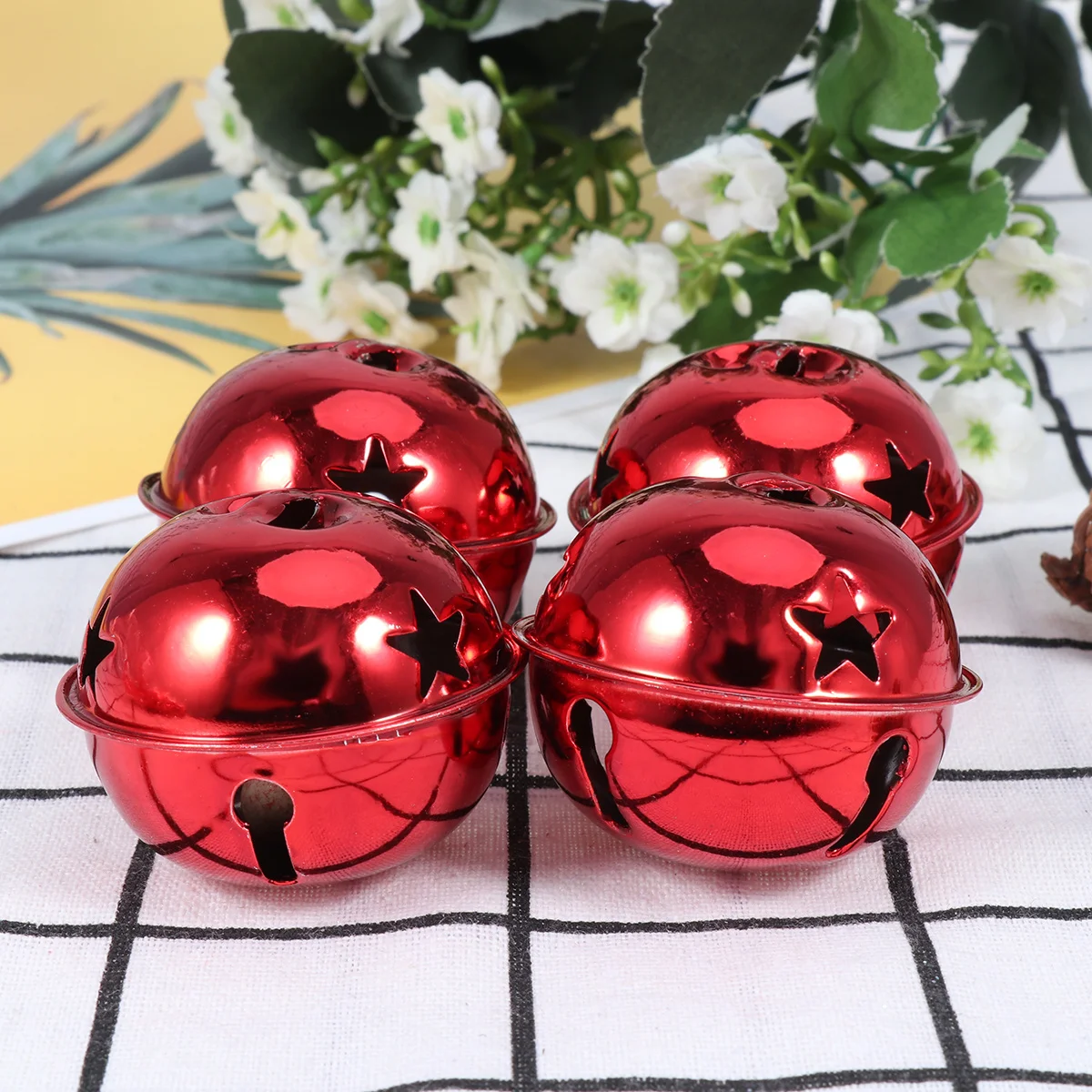 

21Pcs Bell Ribbon Set Assorted Size Handcrafted Jingle Bells Holiday Decor for Christmas Tree Party Wedding DIY Ornament Kit