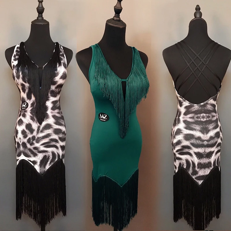 Abiti latini sexy per adulti Donne Samba Cha Cha Costume da spettacolo di danza Estate Abito con frange senza schienale Abbigliamento da competizione VBH1981