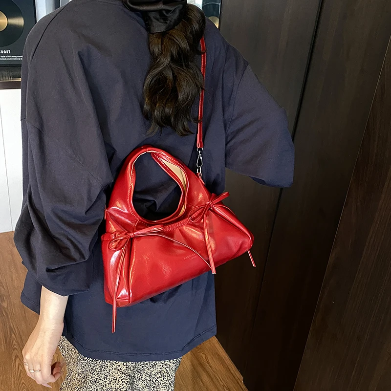 High Quality Texture Summer Niche Design Pure Color Simple Shoulder Crossbody Bag Hand-Held Dumpling Bag Women