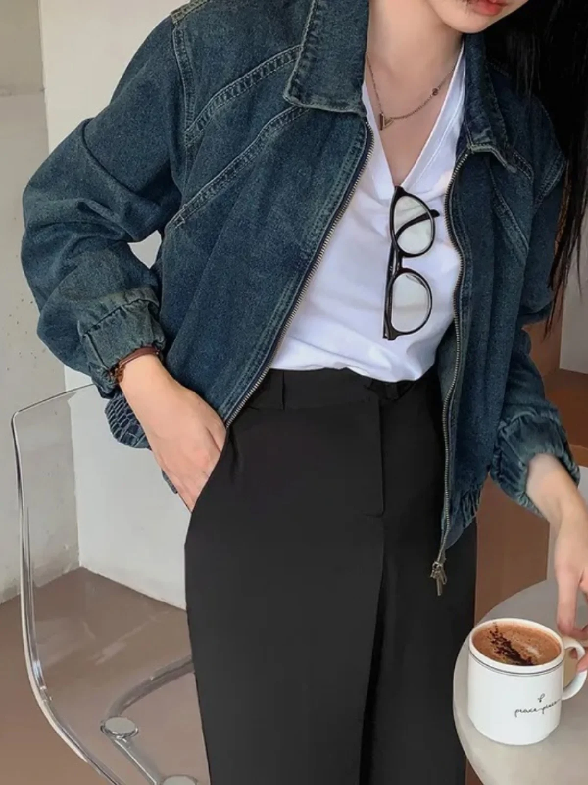 جاكيت جينز نسائي أنيق بتصميم عتيق وسحاب، قصة فضفاضة بياقة بولو، تصميم قصير متعدد الاستخدامات، قطعة علوية كاجوال للنساء قصيرات...