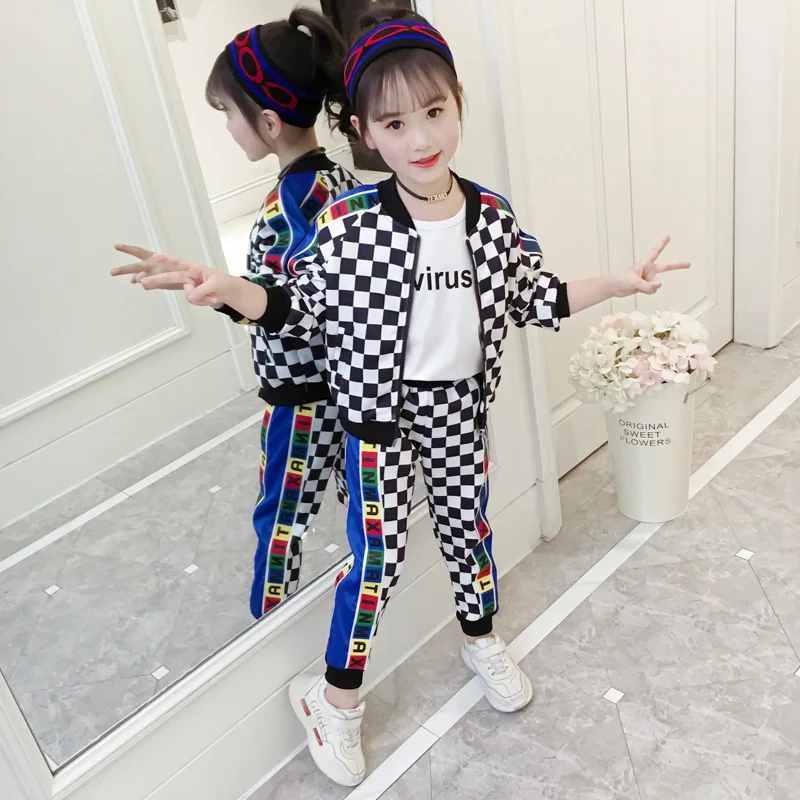 

2023 Girls autumn winter Sweatshirt New Children Clothes tracksuit checked zipper letters jacket tops + striped pants 2pcs teens